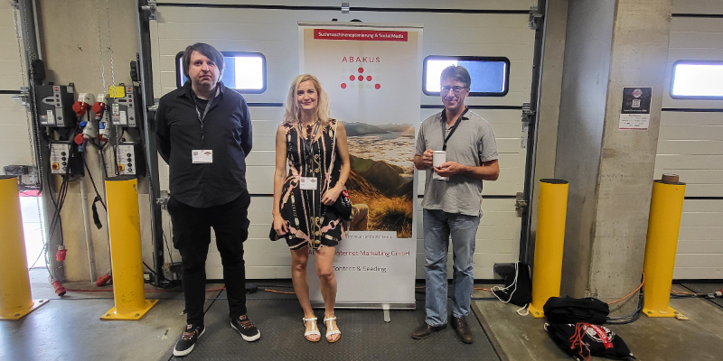 ABAKUS Internet Marketing auf dem E-Commerce BBQ 2024 in Bielefeld mit anna Pianka und Georg May