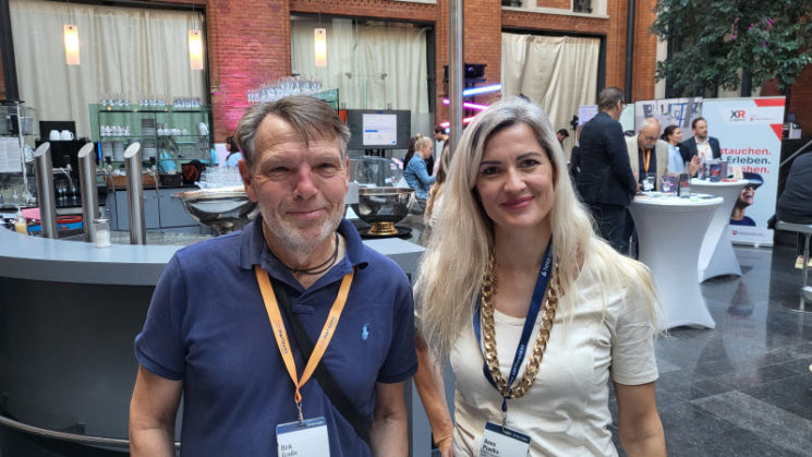 Dirk Große und Anna Pianka auf der Horizons 2025